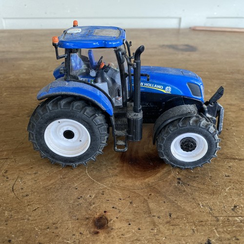 Britains 42887 new holland - britains,