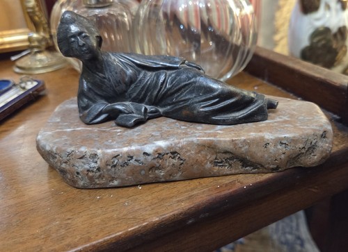 Antique chinese figurine - antique, on