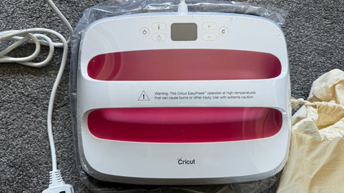 Cricut easypress handheld - easypress,