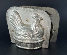 VINTAGE METAL CHICKEN IN A BASKET CHOCOLATE JELLY MOULD