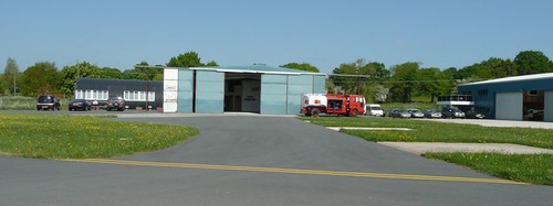Photo 6x4 hangars shobdon - photo, at