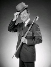 Patrick Macnee As John Steed "The Avengers" 10 x 8 Photo