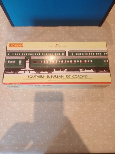 Hornby southern suburban 1957 - hornby,