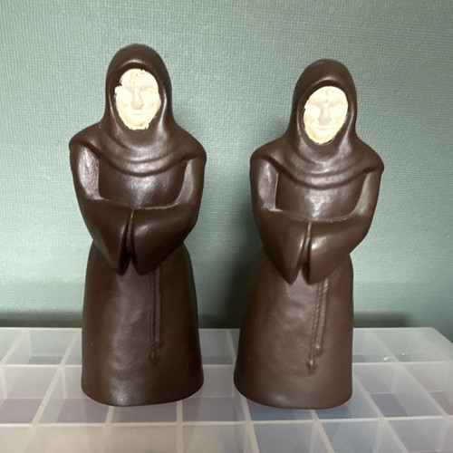 Brown ceramic figural - brown,