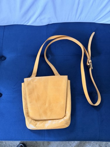 Hobo international almond - hobo,