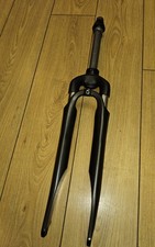 Hybrid 700c Suspension  Fork 40mm Travel 1 1/8" Threadless Steerer QR Rim Brake