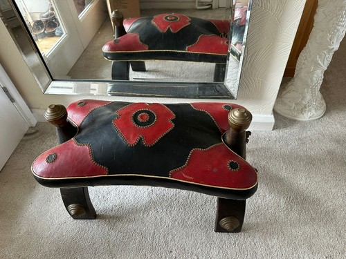 Vintage wooden camel - wooden,