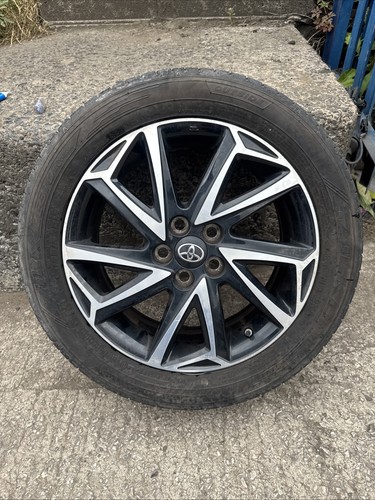 Toyota yaris hybrid - yaris, 16”