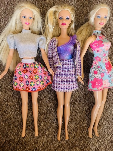 Vintage barbie dolls - barbie, small
