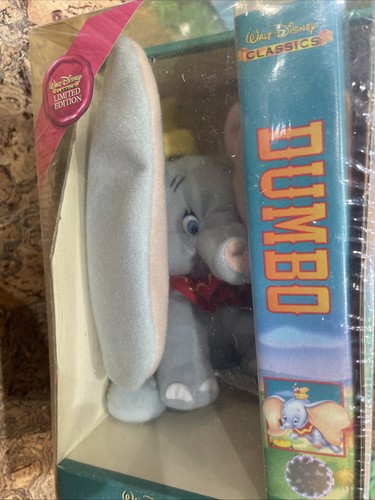 Walt disney classics dumbo - walt,