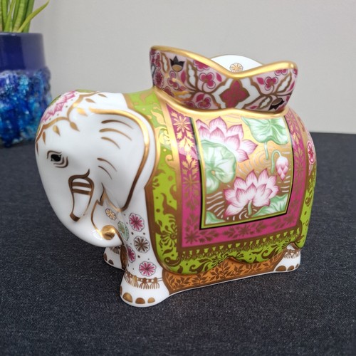 2005 royal crown derby rani - 2005,