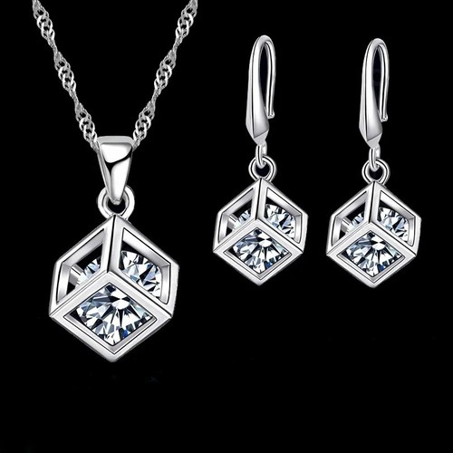 Silver necklace cubic - -,
