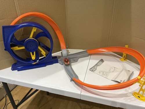 Hot wheels spin wheel - spin,