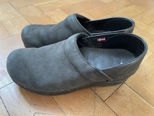 Sanita Clogs Black Good Condition Hardly Worn Size 38 UK Size 5