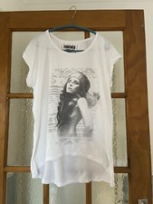 Ladies Forever Liberty White T-shirt With Woman Design On Front. Size 14