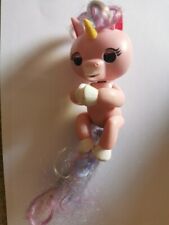 2016 WowWee Fingerlings Pink