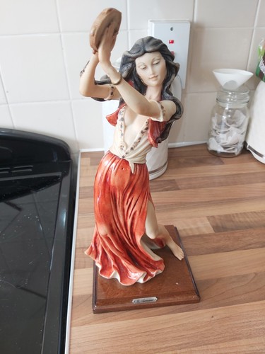 Guissepe armani dancing gypsy - guissepe,