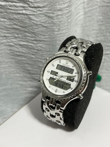 Seiko world time - time, h021-8050