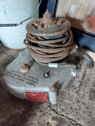 Landrover series winch