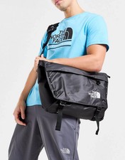 The North Face Base Camp Voyager Messenger Bag NF0A81DPKY42 TNF Black/TNF White