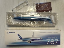 Hogan Wings 1:200 Scale 787-8