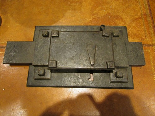 Old large lock epok - large,