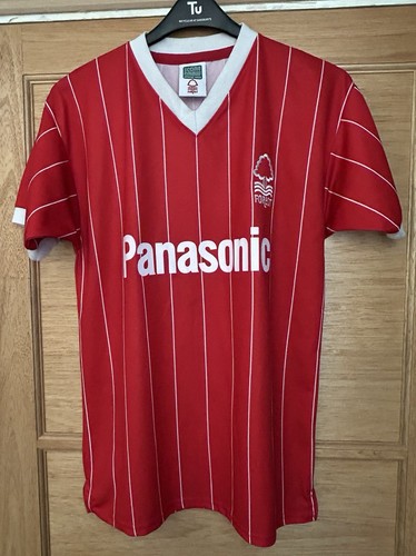 Nottingham forest retro home - nottingham,