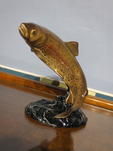 Beswick leaping trout figure - trout,