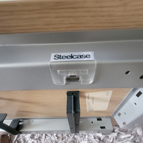 Adjustable steelcase kalidro - adjustable,