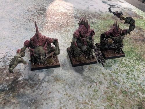 River trolls warhammer - river,