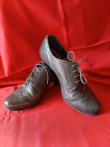 Women vintage style - women's, 1930s