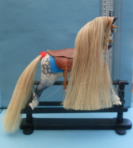 Miniature working rocking - working,
