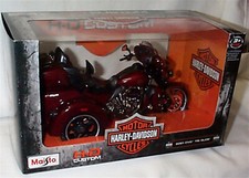 1:12 Harley Davidson CVO Tri