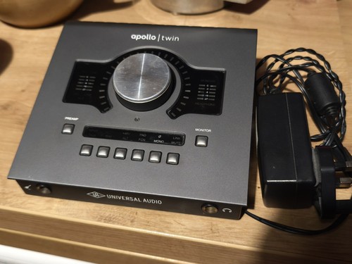 Universal audio apollo - universal,