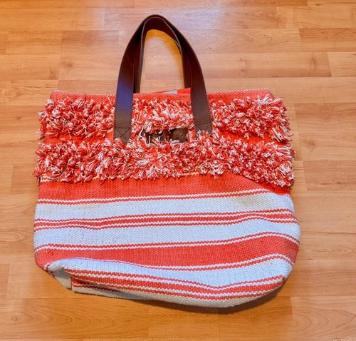 Brakeburn coral cream - &,