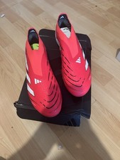 ADIDAS PREDATOR ELITE LACELESS