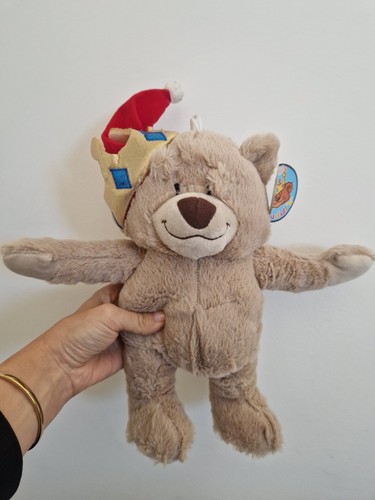 King cuddly smiley royal - king,