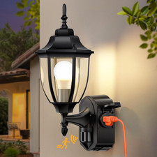 Outside Lights with Outlet
