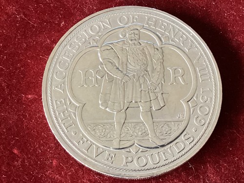 2009 five pound coin - coin, eiir-
