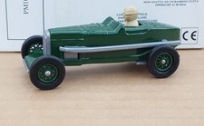 Lledo PM102-001A. British