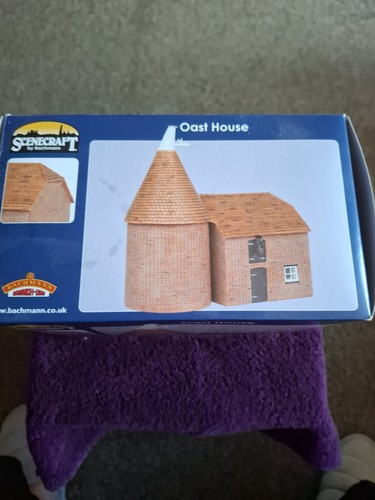 Scenecraft oast house - house, model