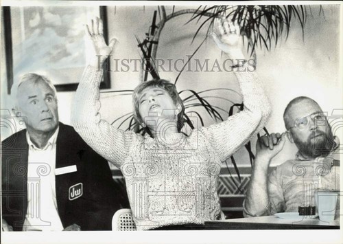 1984 press photo harvard fans - photo,
