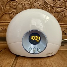 LUMIE BODYCLOCK STARTER 30 DAYLIGHT ALARM CLOCK WITH BULB & INSTRUCTIONS WORKING