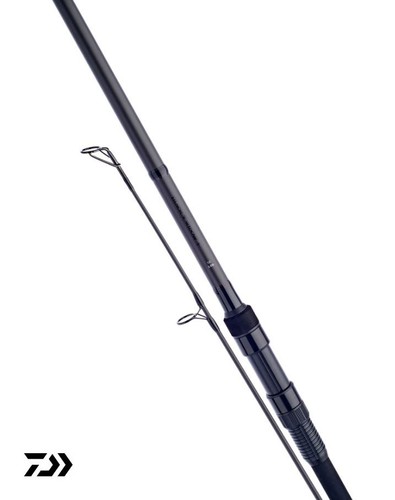 New daiwa black widow - black,