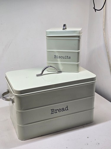Cream metal bread bin - bin, &