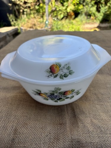 Vintage cooking pot arcopal - vintage,
