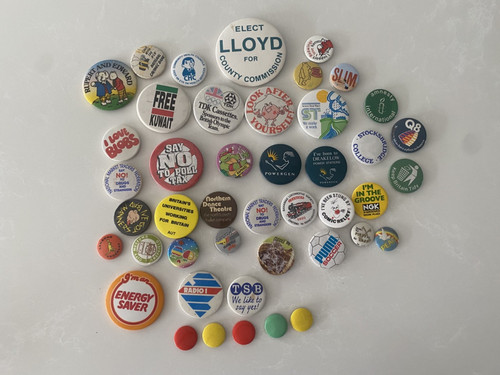 Vintage pin badge - badge, collection
