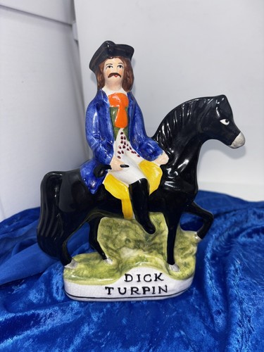 Staffordshire style figurine - staffordshire-style,