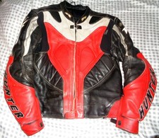 VINTAGE 40” HUNTER CLASS