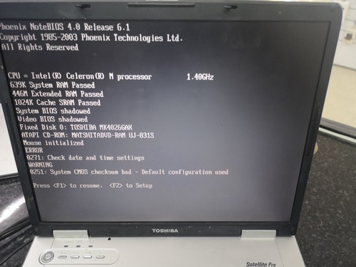 Toshiba satellite pro - pro, 15"